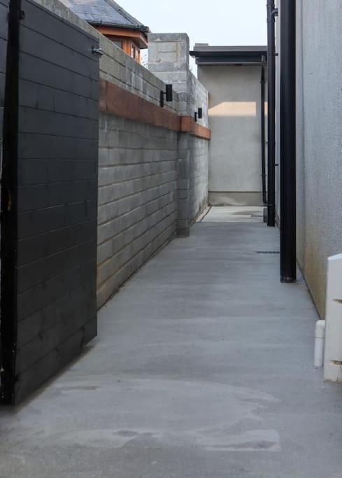 Modern Studio Apartment In Cashel Cashel  Exterior foto